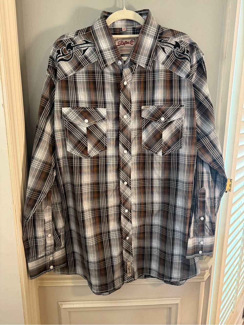 Rafter C Cowboy Collection XXL Plaid Western Pearl Snap Shirt Embroidered Yoke